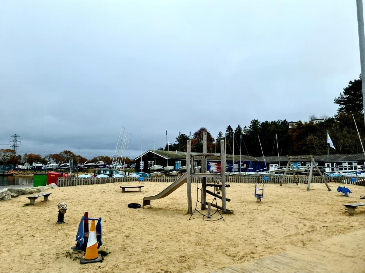 Escape City Caravan Lytchett Minster Kültér fotó