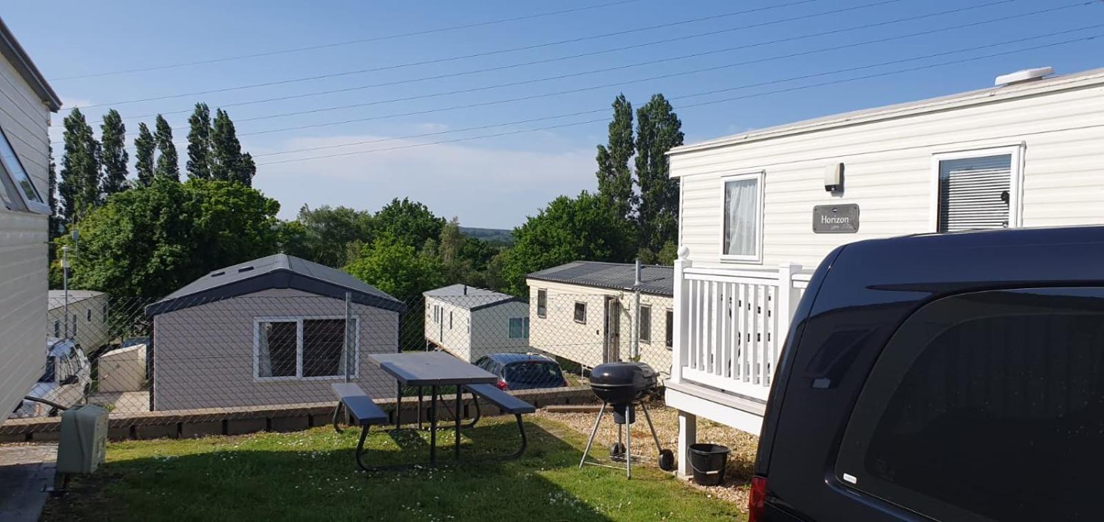 Escape City Caravan Lytchett Minster Kültér fotó